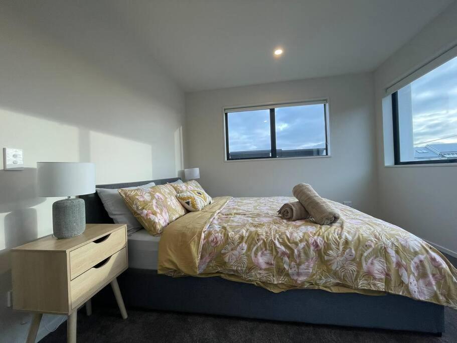 Cbd Luxury Parkside Living 2 Bedroom With Parking Christchurch Bagian luar foto