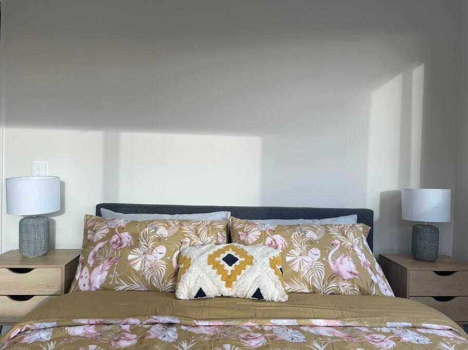 Cbd Luxury Parkside Living 2 Bedroom With Parking Christchurch Bagian luar foto